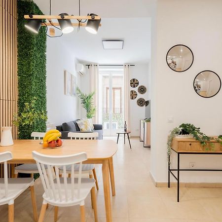 For You Rentals Elegante Y Bonito Apartamento Temporal En El Corazon De Madrid Inf1C Exterior foto