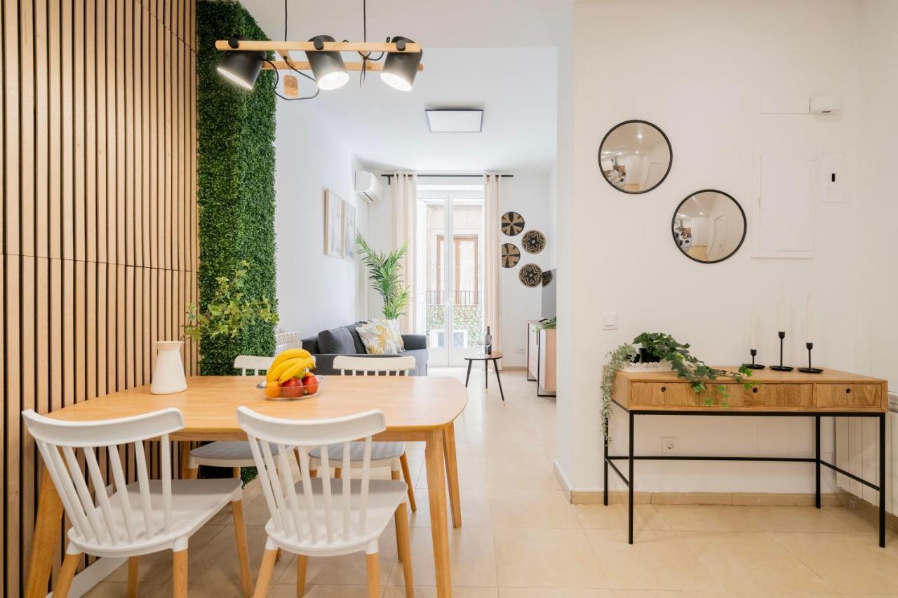 For You Rentals Elegante Y Bonito Apartamento Temporal En El Corazon De Madrid Inf1C Exterior foto
